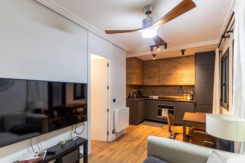 Realbites Accommodations Madrid Exteriör bild